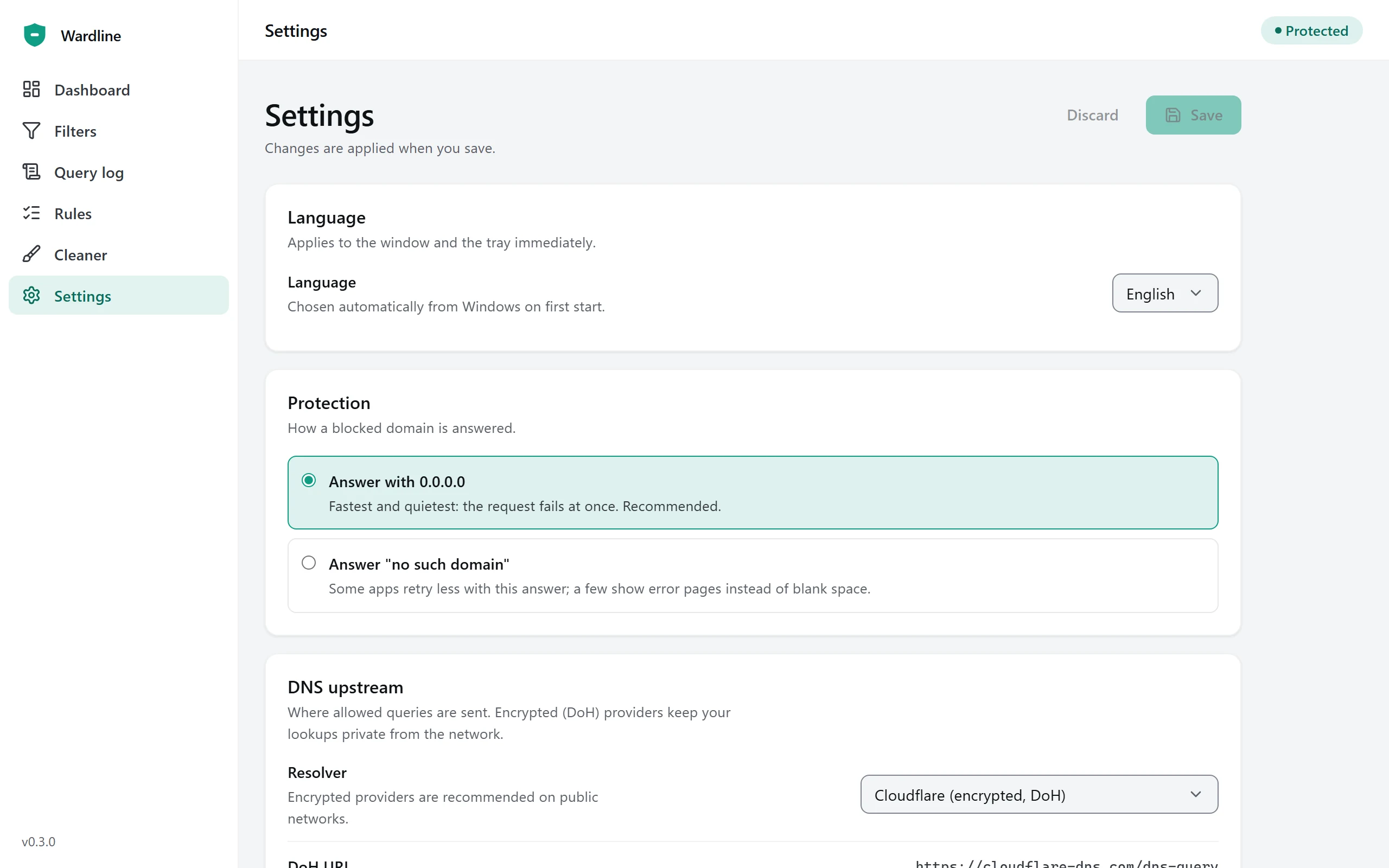 Settings with DNS upstream choices, blocking mode, network adapters, language and startup options